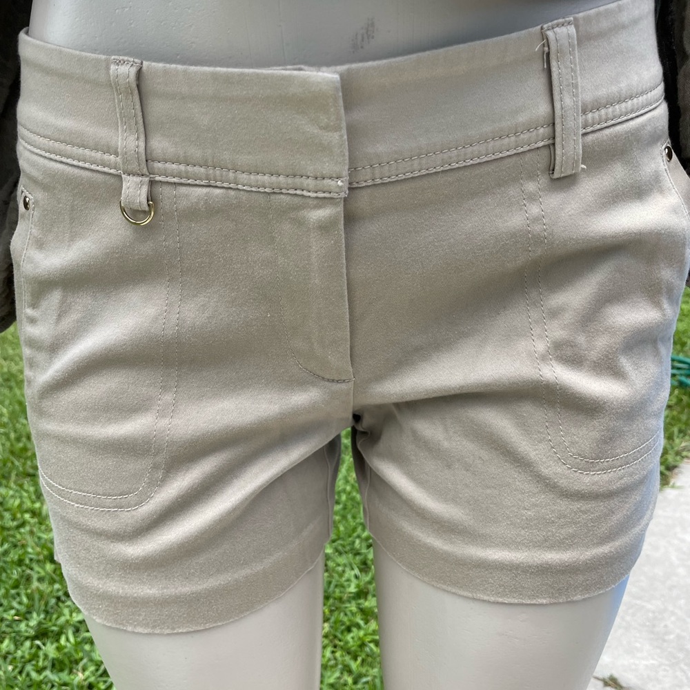 Cache shorts